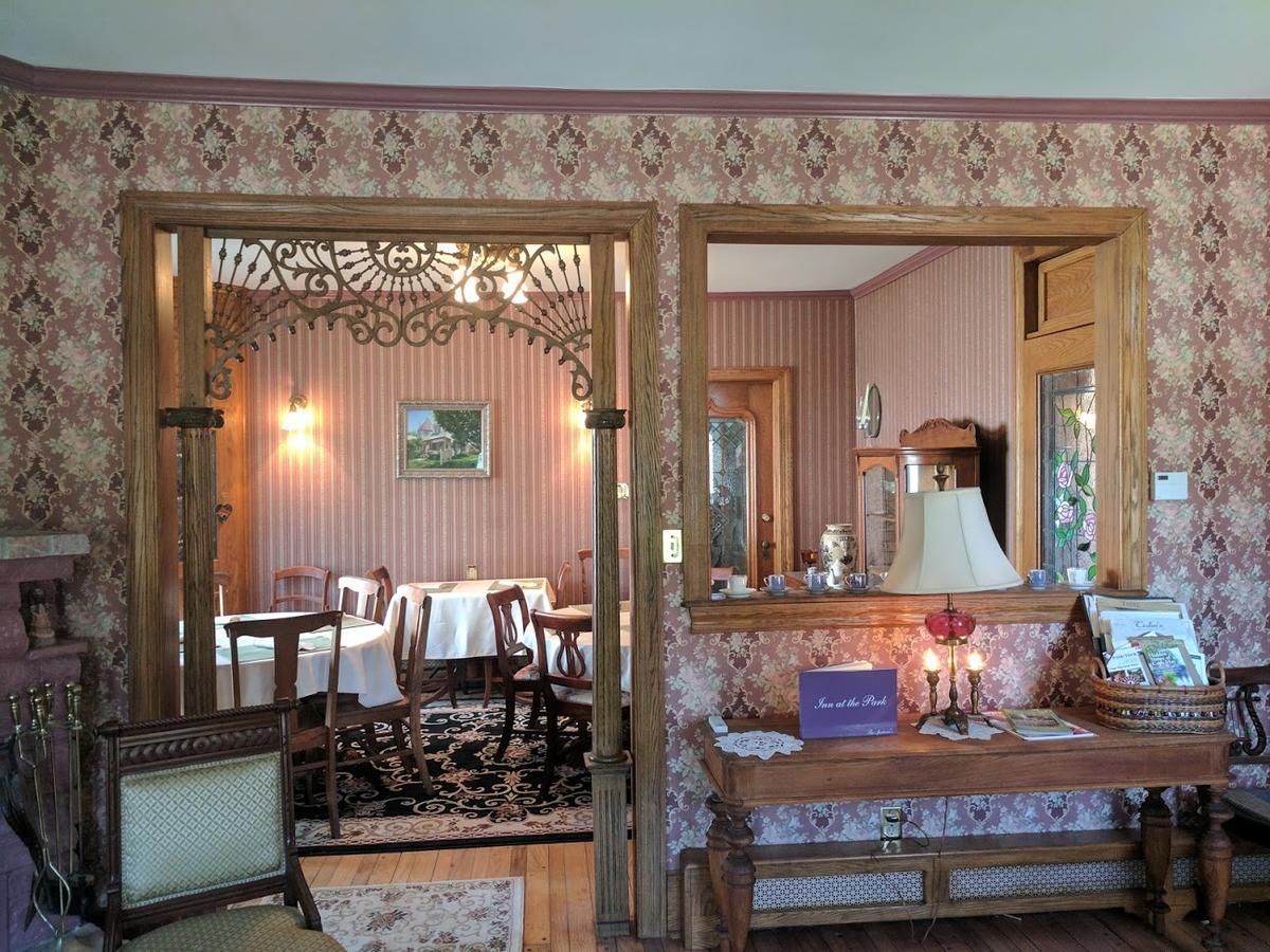 Inn At The Park Кеп-Мей Екстер'єр фото